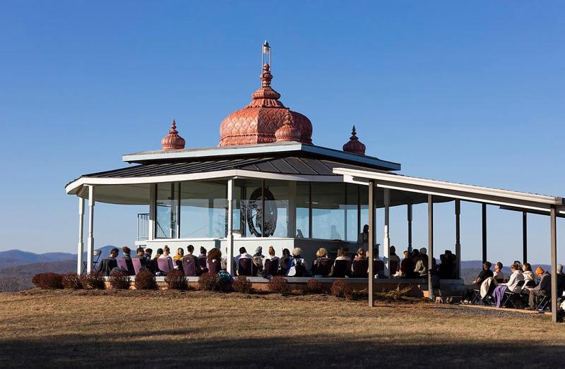 Yogaville Buckingham Exterior photo
